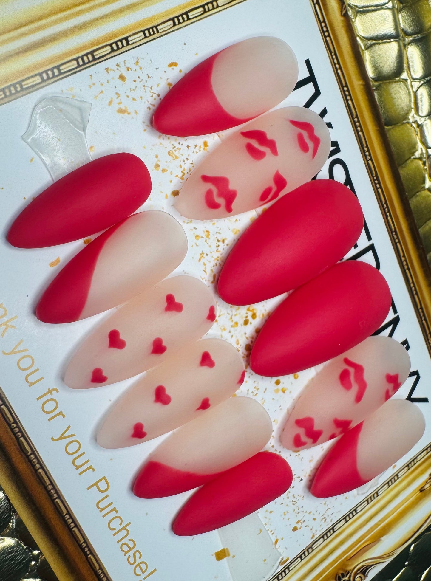 Kiss Kiss matte